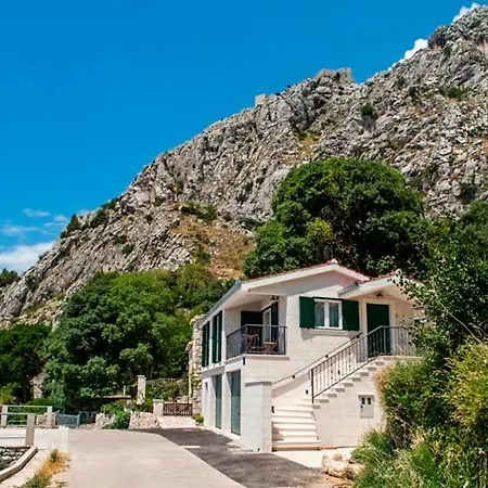 Dunja Appartement Omiš